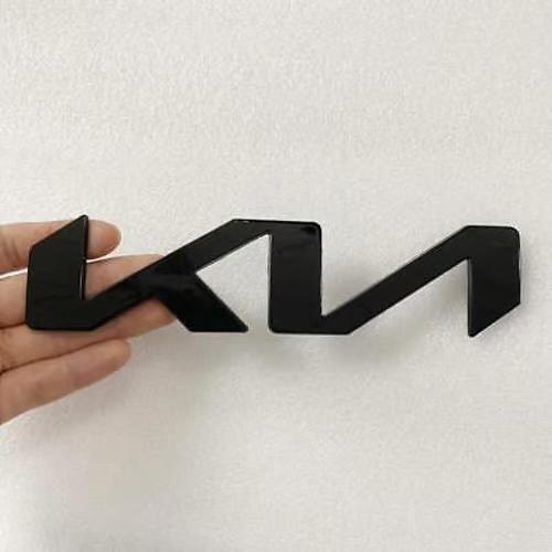 Sam's Accessories New KIA logo Emblem Available in 2 Colors