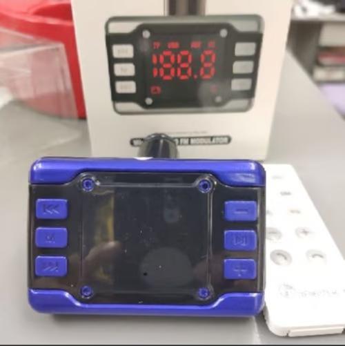 Sam's Accessories Car FM Charger Modulator AUX Wireless