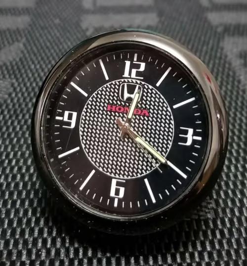 Sam's Accessories 3D Laxury Metal  Analog Clock Watch for Cars black