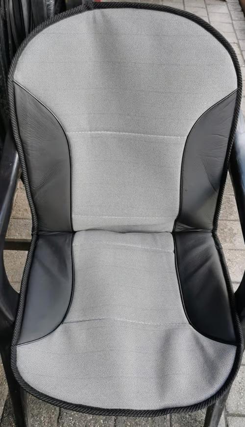 Sam's Accessories Heated car cushion 12 Volt